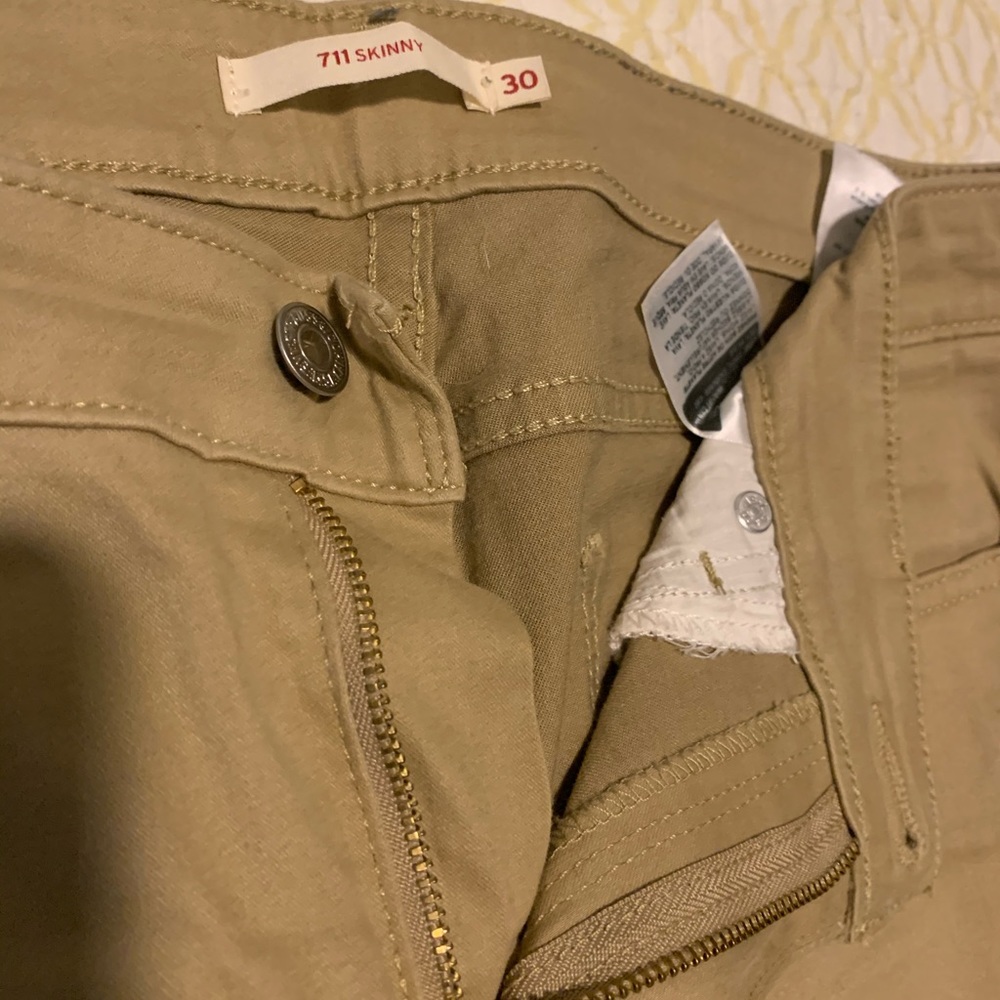 Levi 711 skinny jean